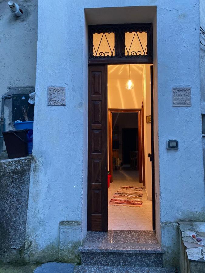 Appartamento Centro Storico Aieta Экстерьер фото